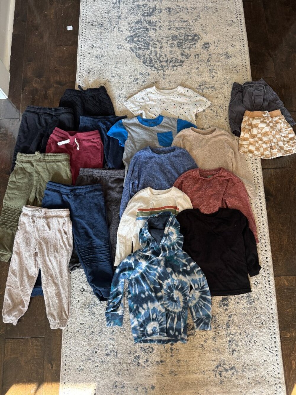 Garanimals 3T Clothing Bundle Assorted Piece Toddler Boy. Eight pants, two short